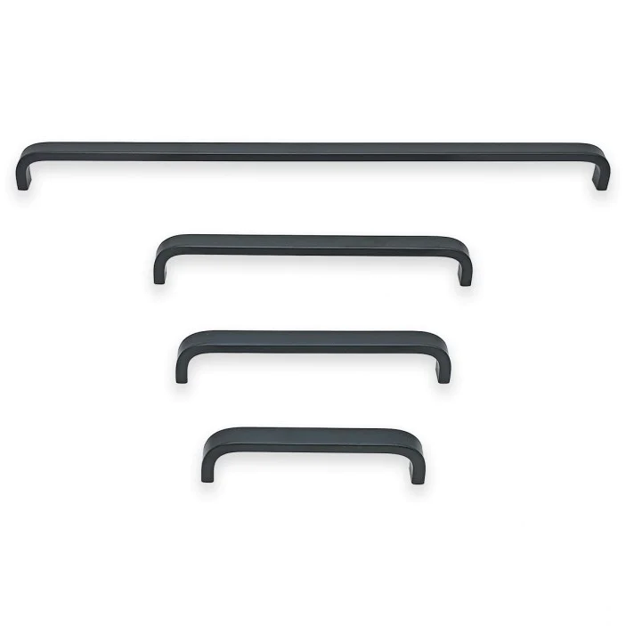 13.206.160.16 Алуминиева дръжка черна