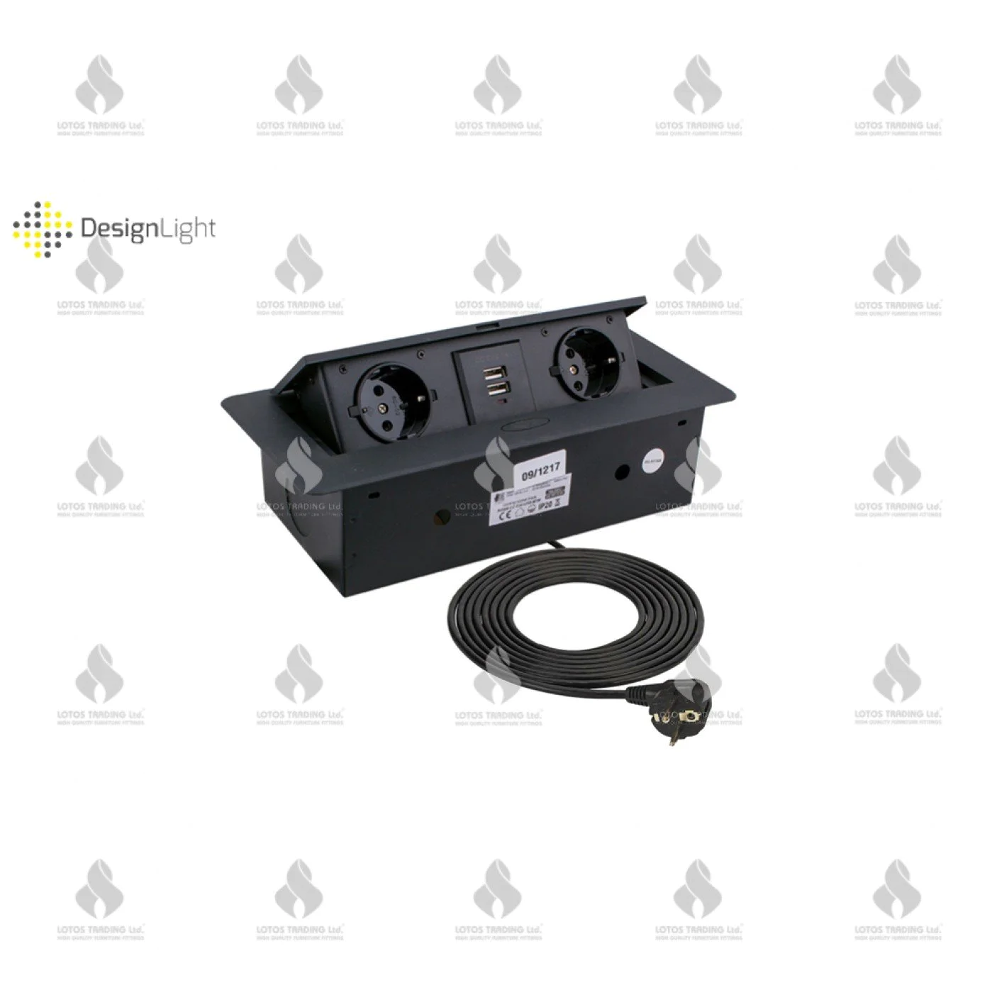 31.041.02 Разклонител за вграждане ЧЕРЕН с Push-Open капак с 2xSCHUKO и 2хUSB ( A и С -тип)