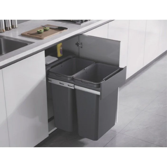 19.100.57 Кош за вграждане 52л