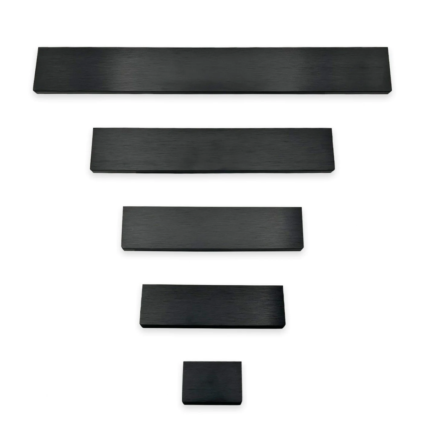 13.273 Дръжка IVENTO 273 с Г-образен дизайн черно инокс